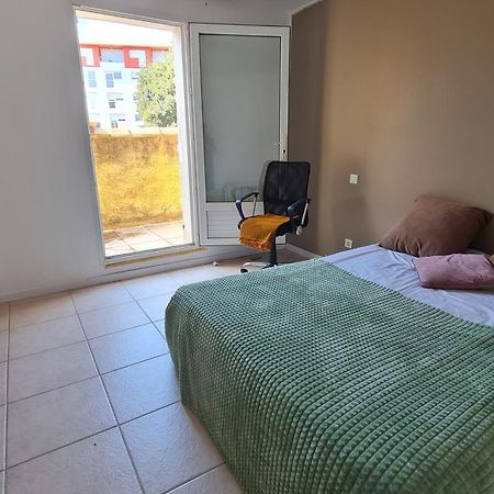 Chambre Nimes Bagian luar foto